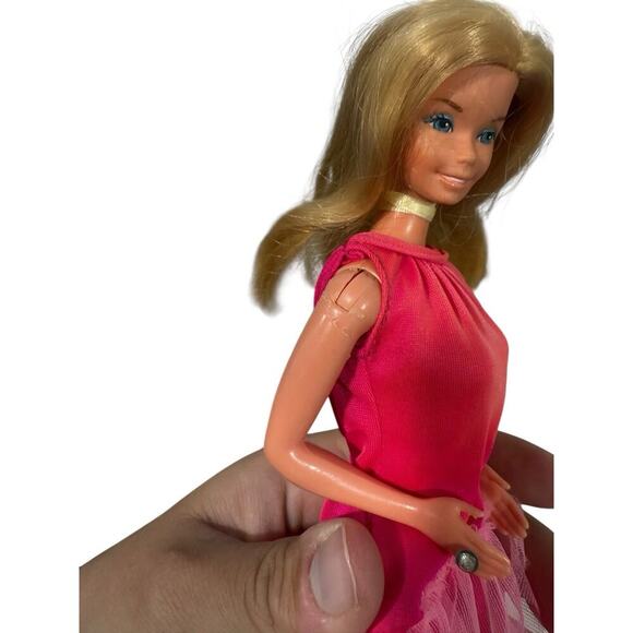 Vintage Original 1977 SUPERSTAR BARBIE DOLL WITH EXTRA CLOTHING LOT - Picture 9 of 11